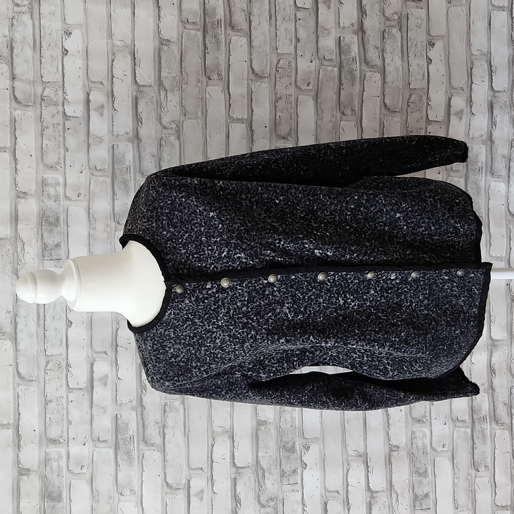 Basic Editions Sweater